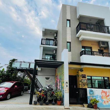 Lucky Bear Guesthouse Magong Exterior foto